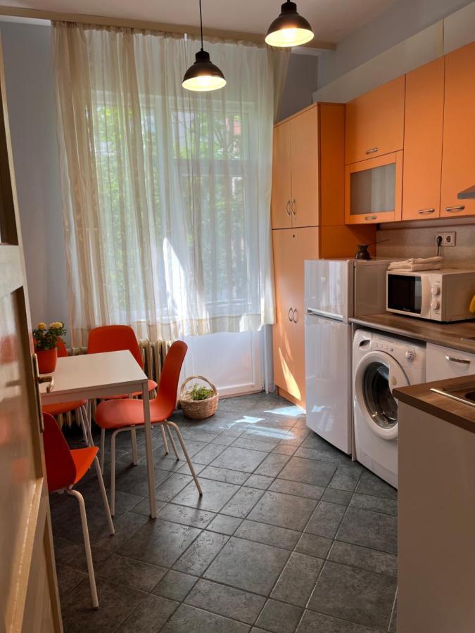 Апартаменты 113 In Sofia With 2Br And 2 Full Bath Экстерьер фото