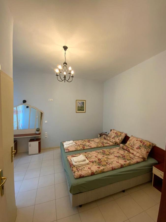 Апартаменты 113 In Sofia With 2Br And 2 Full Bath Экстерьер фото